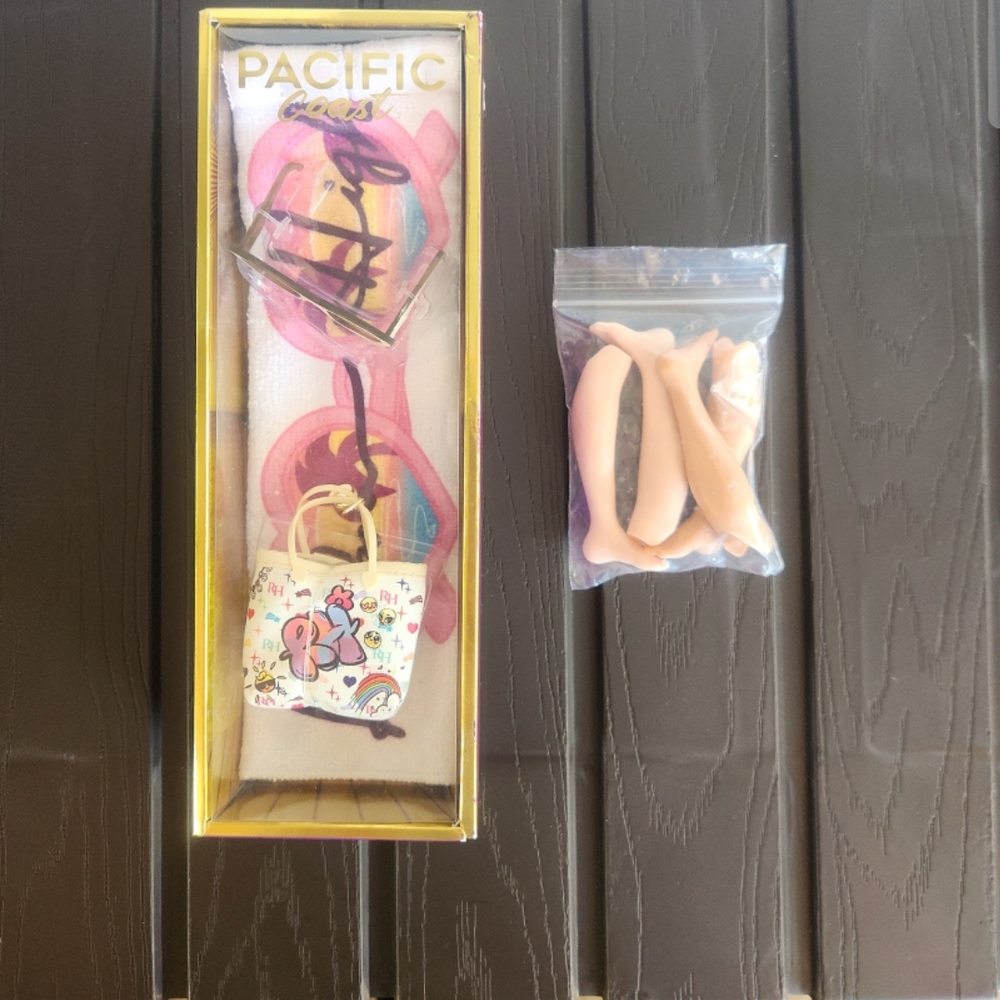 Pacific Coast Doll Accessories Set